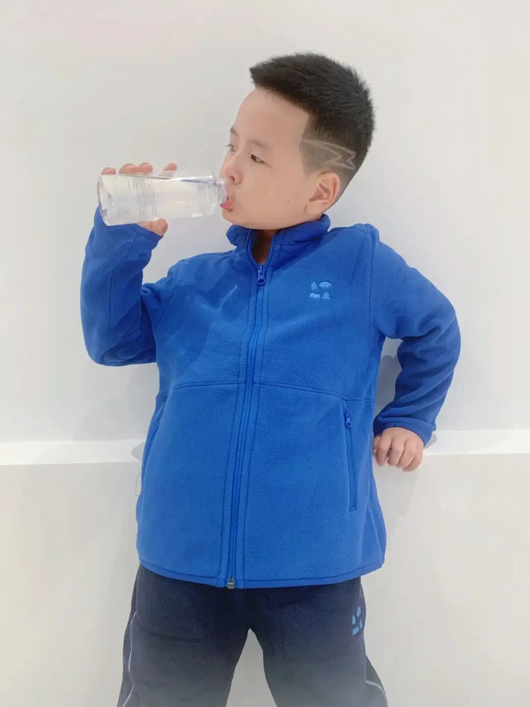 穿得少，卻很暖！會「發熱」還排汗好的保暖內衣，真的香