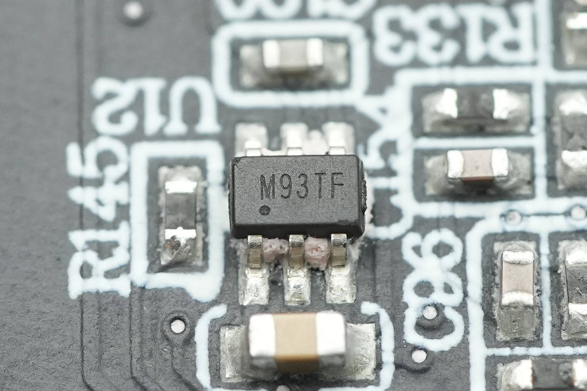 支援APP跨端查詢一鍵管理，安克Prime 150W充電底座拆解